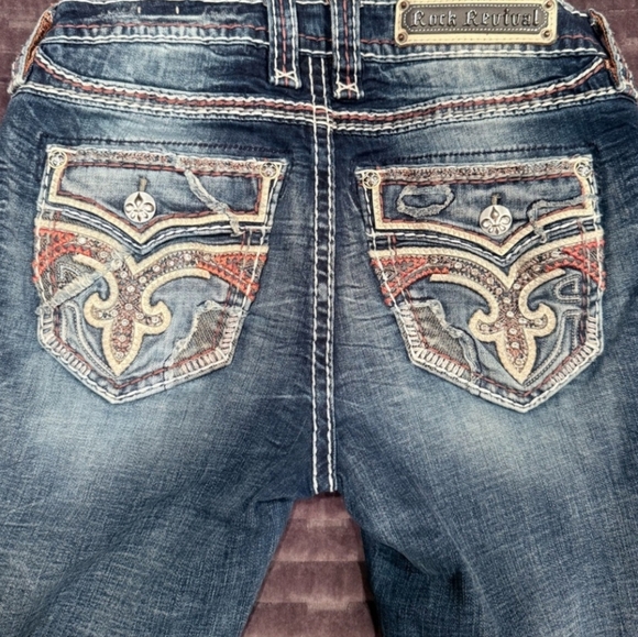 ❤️NeW!❤️ ROCK REVIVAL MELANIE MID-RISE EMBROIDERED SKINNY STRETCH JEANS SIZE 28 - Picture 8 of 9